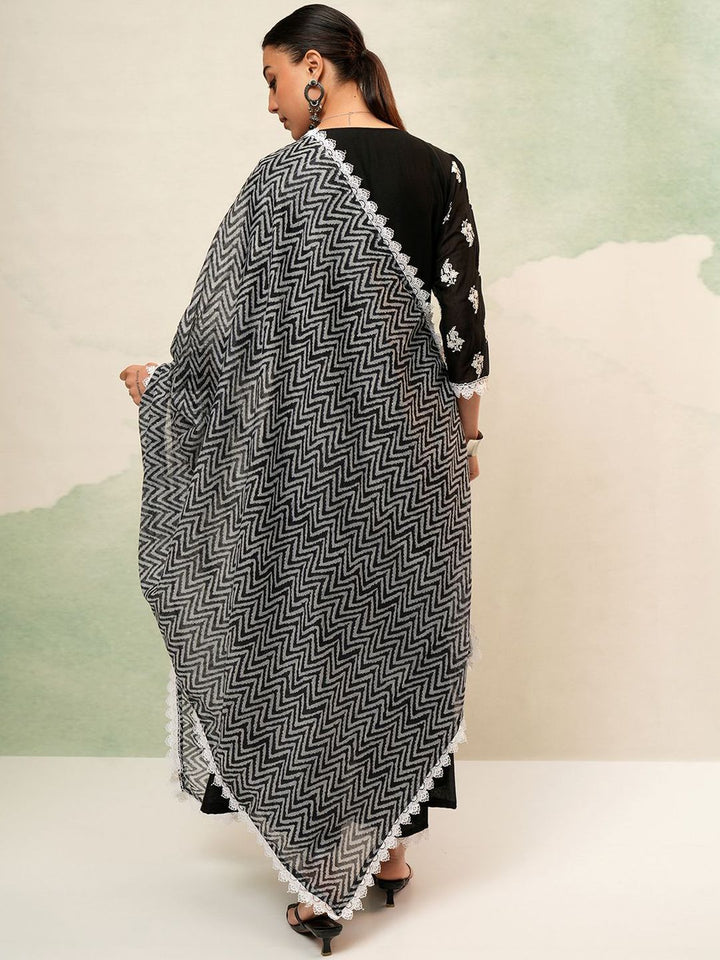 Vishudh Women Floral Embroidered Pure Cotton Kurta with Trousers & With Dupatta
