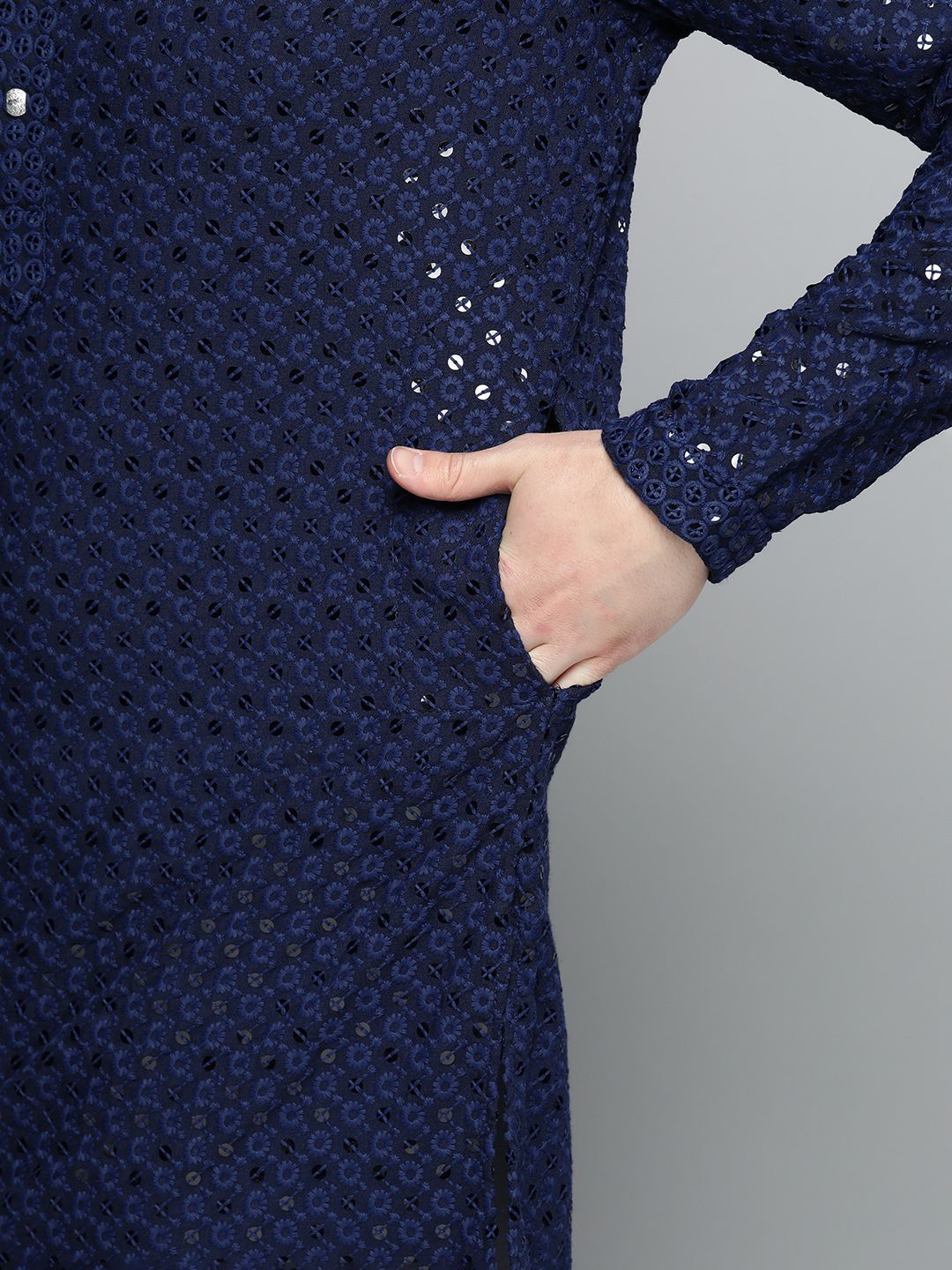 Jompers Men Floral Embroidered Chikankari Pure Cotton Kurta with Churidar