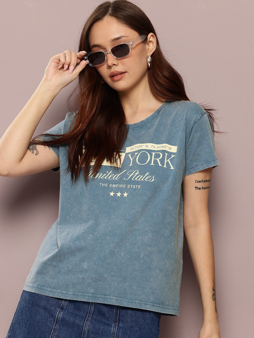 DILLINGER Women's Acid Washed Boxy Fit Varsity Printed Tshirt