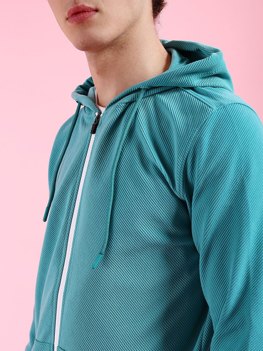 The Indian Garage Co Long Sleeves Hood Zipfront Sweatshirt