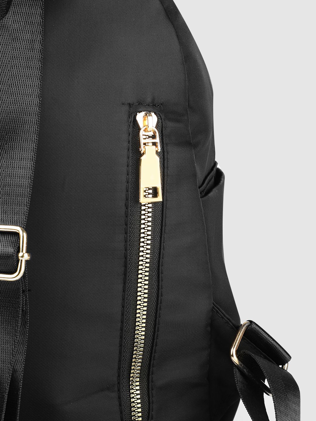 Lino Perros Women Black Backpack with 11 Inch Tablet Sleeve