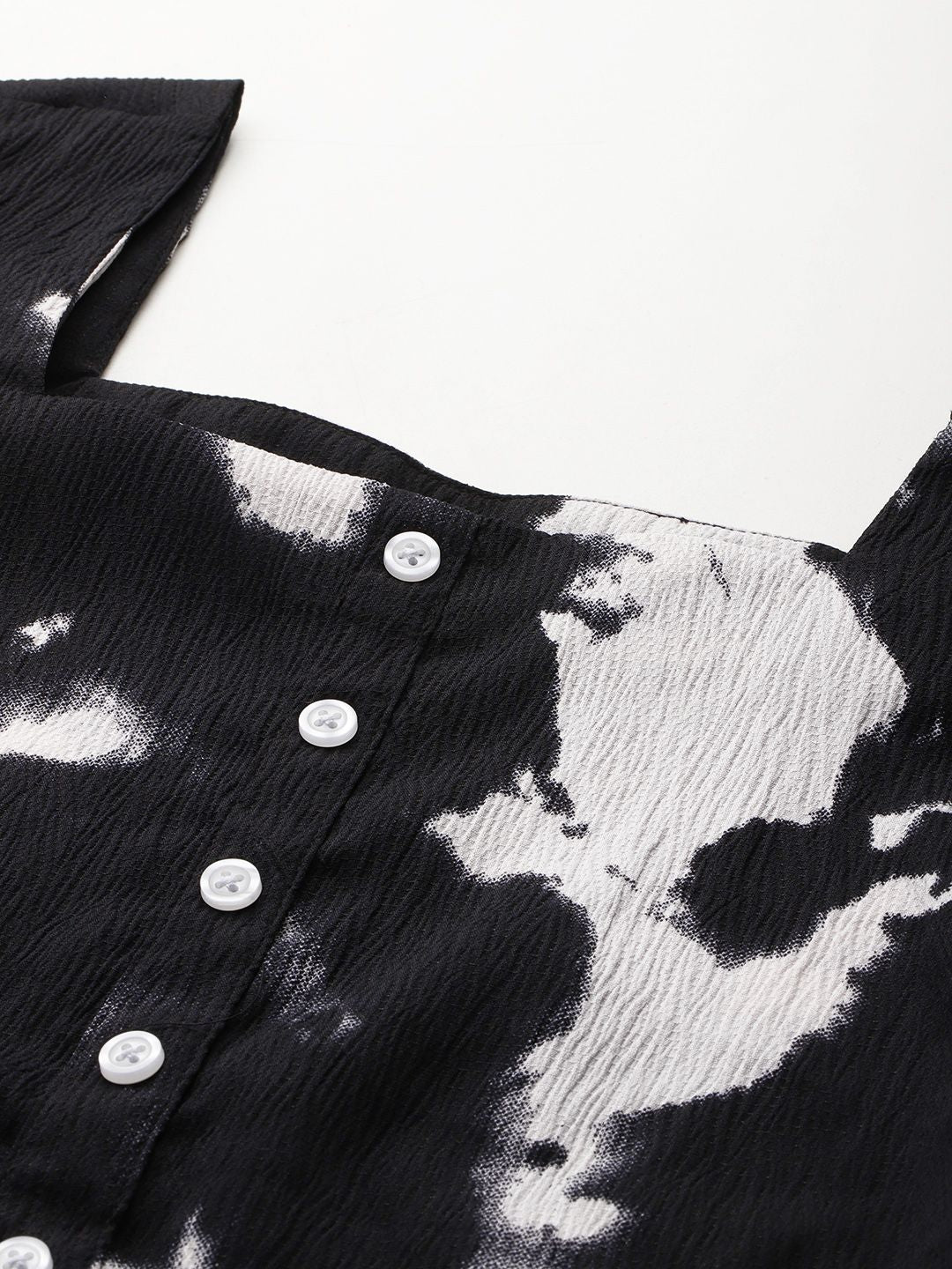 DressBerry Printed Puff Sleeves Monochrome Top