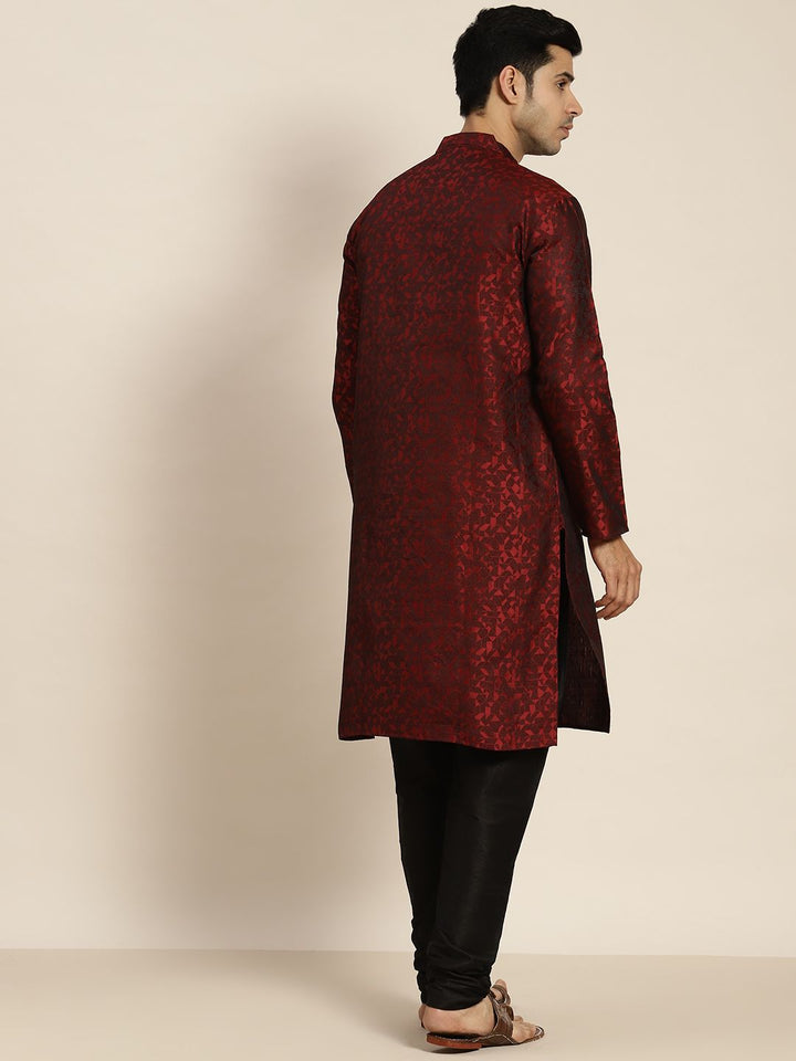 SOJANYA Men Maroon Jacquard Kurta