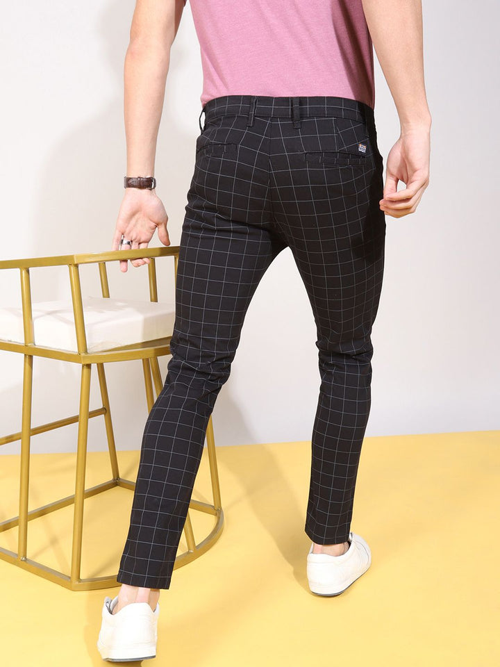The Indian Garage Co Men Black Slim Fit Checked Chinos