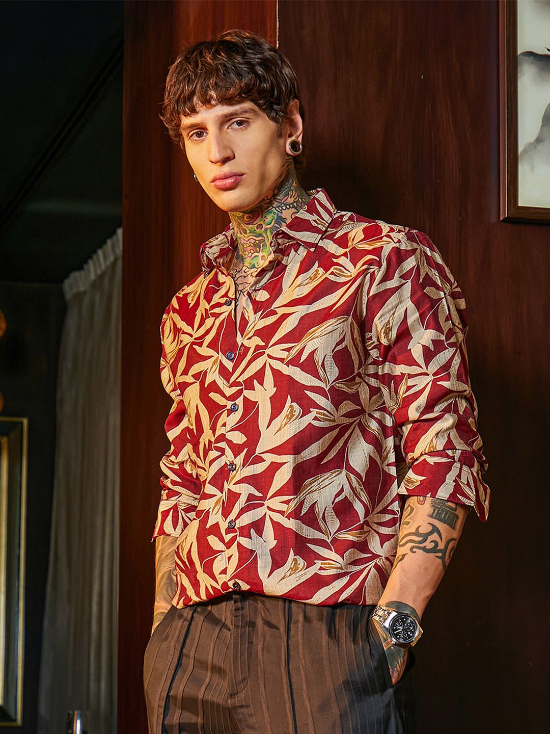 Kampus Sutra Men Comfort Dicetak Baju Kasual