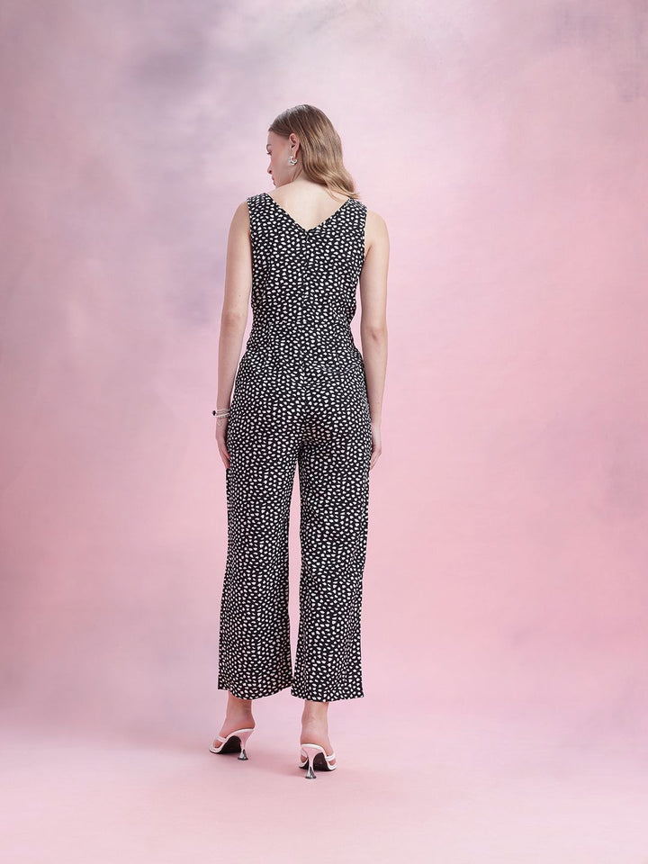 DressBerry Abstract Printed Basic Monochrome Jumpsuit