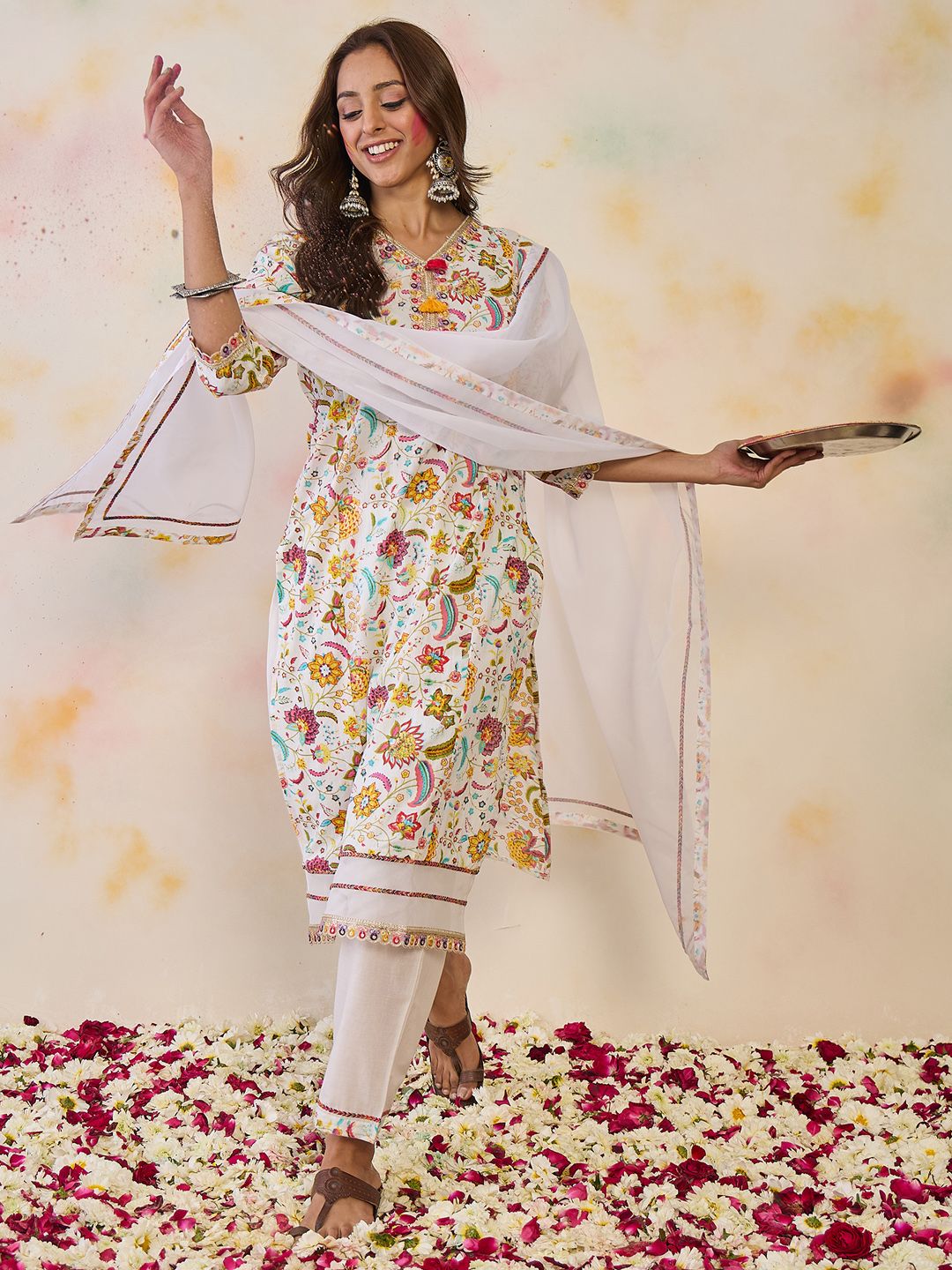 Indo Era Women Floral Printed Regular Thread Work Pure Cotton Kurta with Trousers & With Dupatta