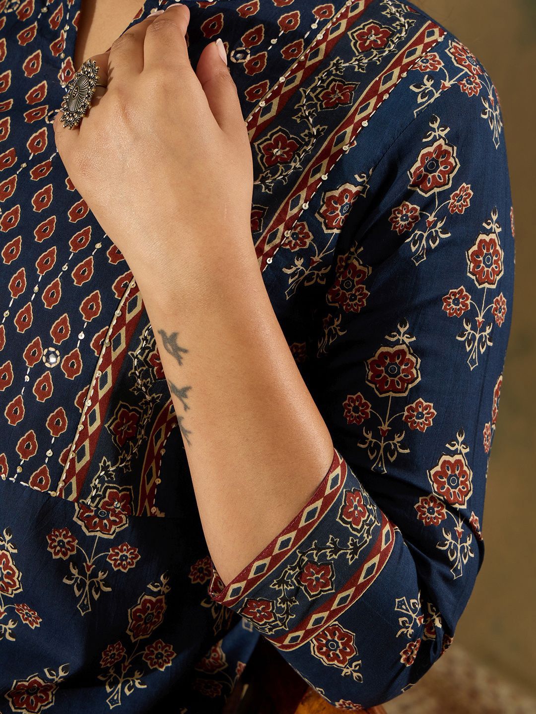 Indo Era Ethnic Motifs Printed Pure Cotton Kurta With Trousers