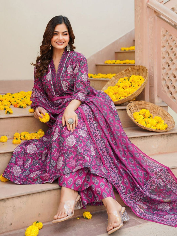 KALINI Women Floral Printed Pleated Kurta with Palazzos & With Dupatta