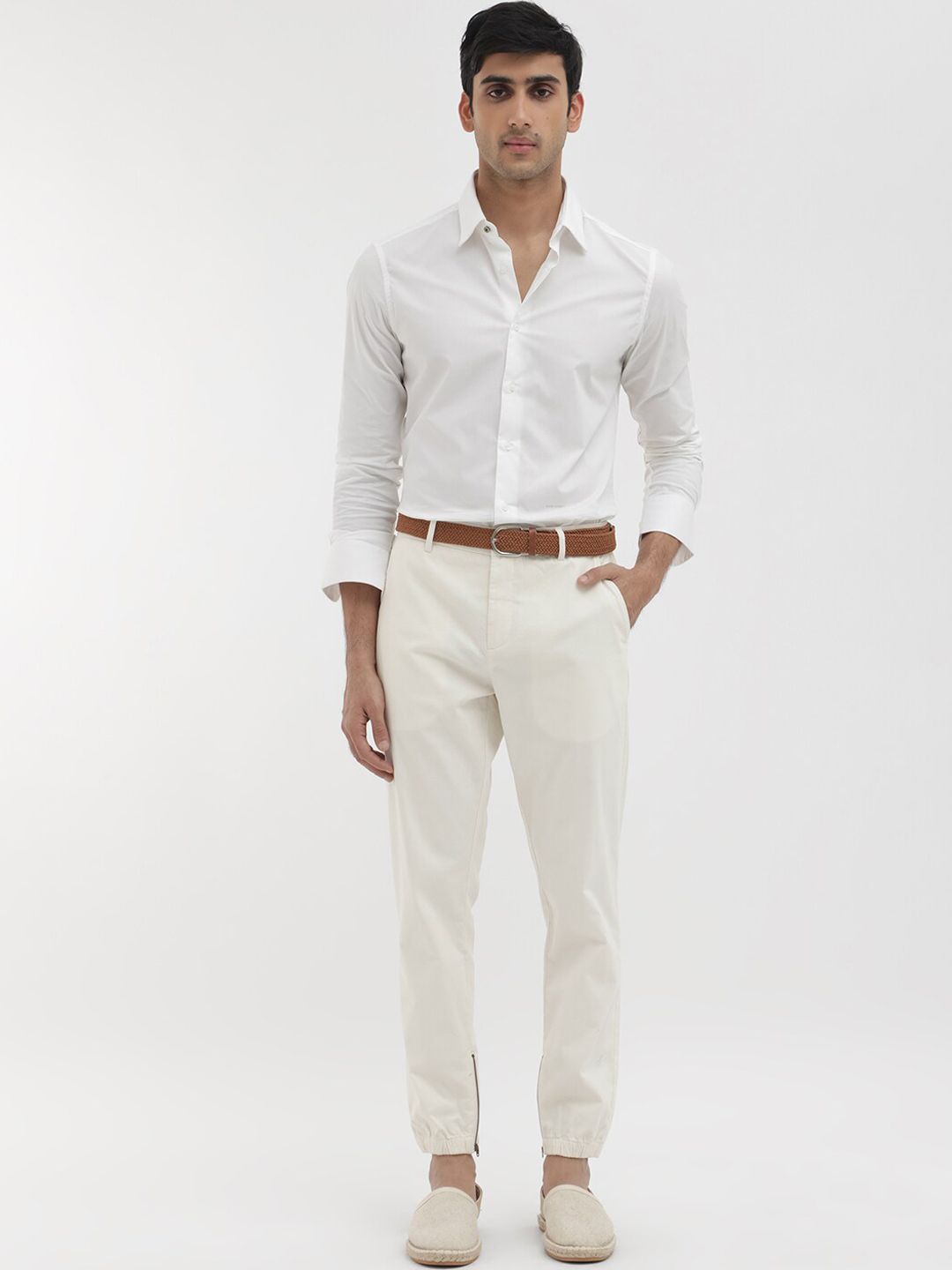 RARE RABBIT Men Regular Fit Cotton Joggers