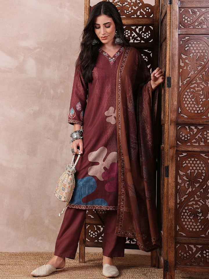 KALINI Floral Printed Thread Work V-Neck Straight Kurta with Trouser And Dupatta