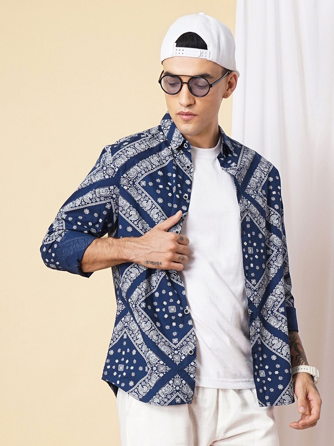 The Indian Garage Co Men Navy Blue & White Printed Casual Shirt