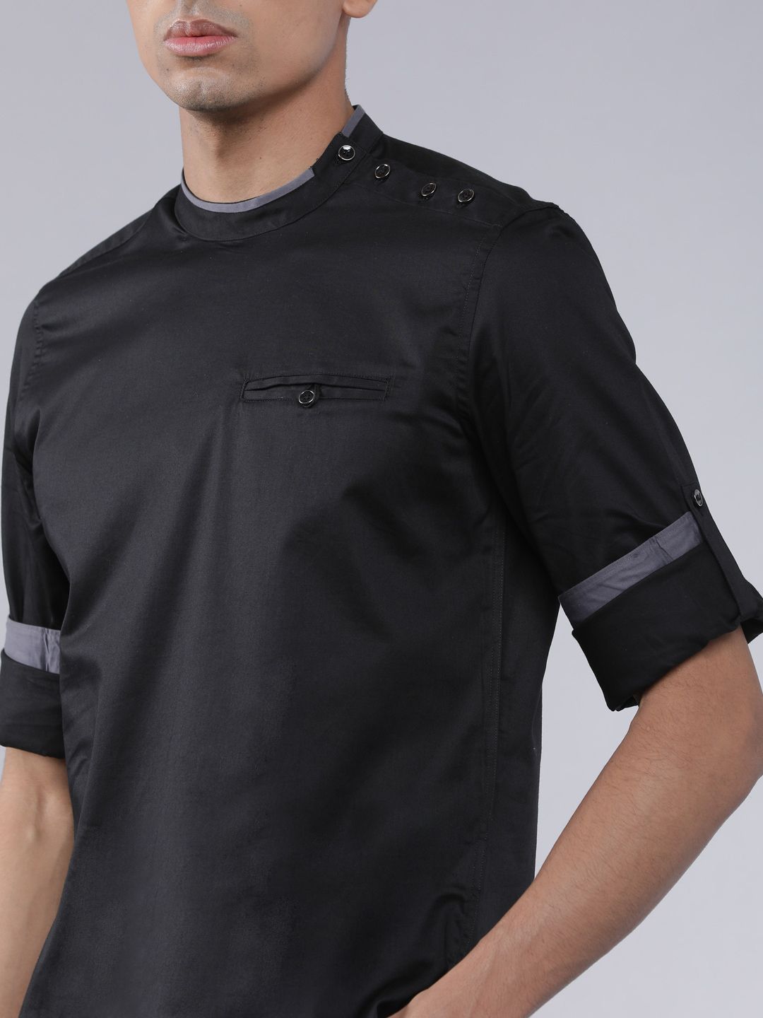 HIGHLANDER Men Black Slim Fit Solid Casual Shirt