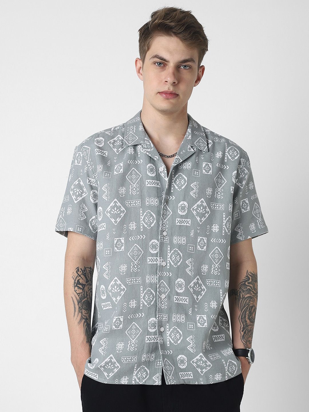 VASTRADO Men Classic Opaque Printed Casual Shirt