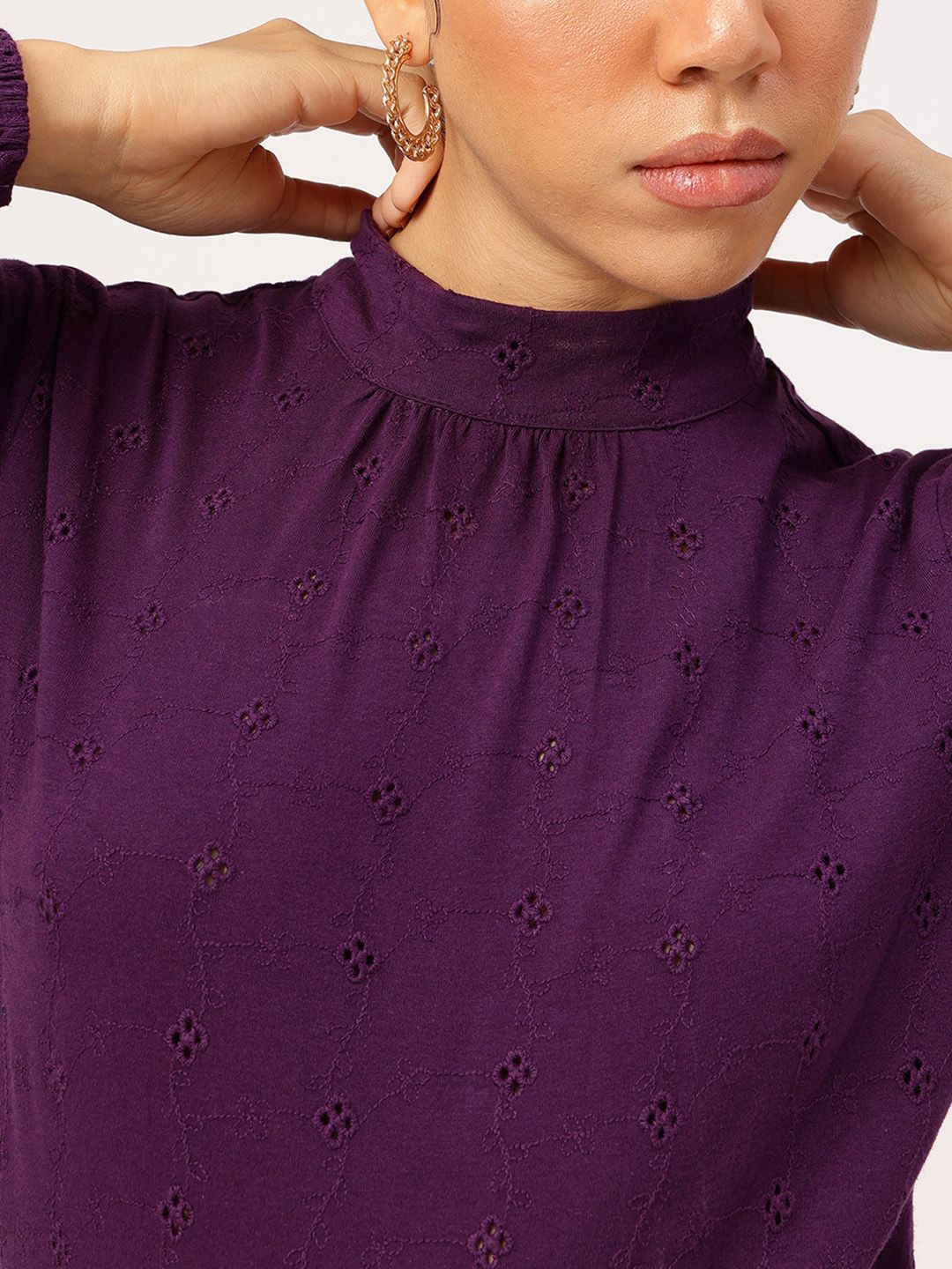 DressBerry Schiffli Whirl Puff Sleeve Blouson Top