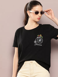Dillinger Wanita berkotak bordir biasa Tshirt leher krew