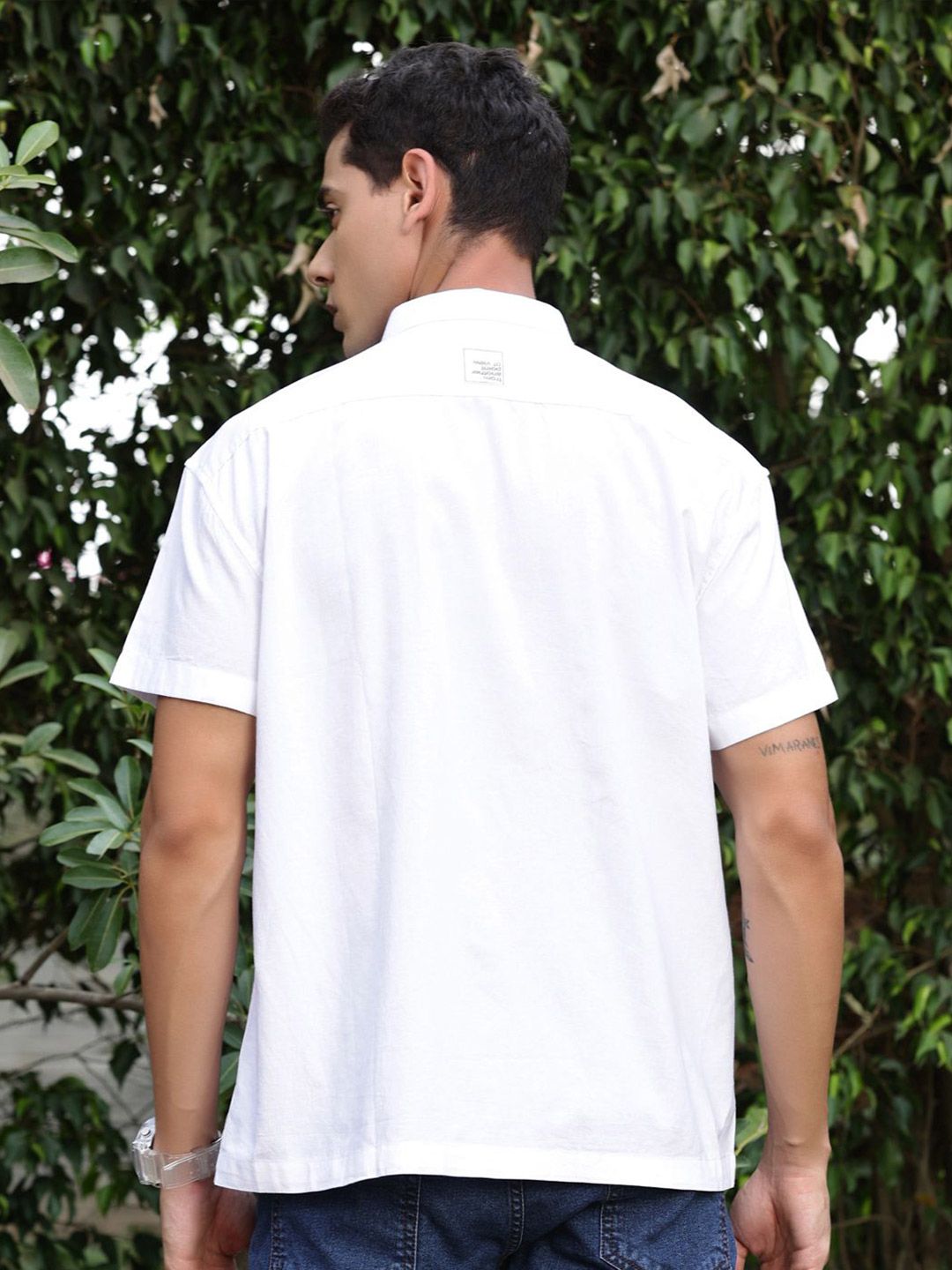 Thomas Scott Smart Boxy Short Sleeves Spread Collar Cotton Opaque Casual Shirt