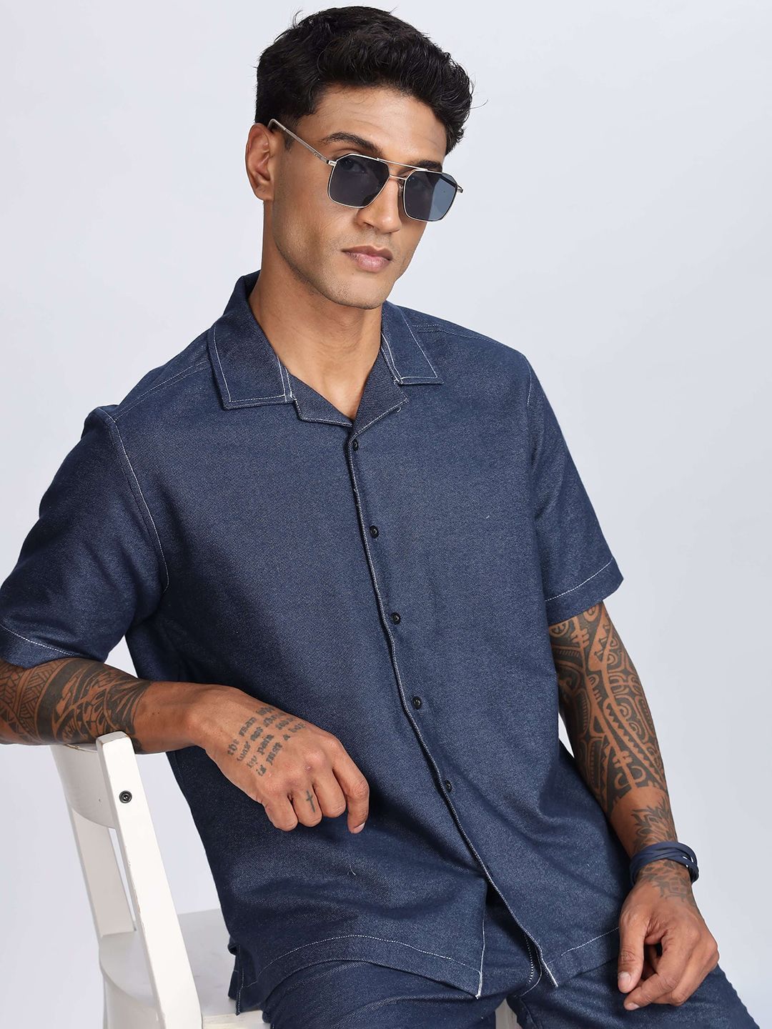Eszett Biru Bertekstur Spread Collar Baju Kapas Tulen Dengan Seluar Pendek Set Co-Ord