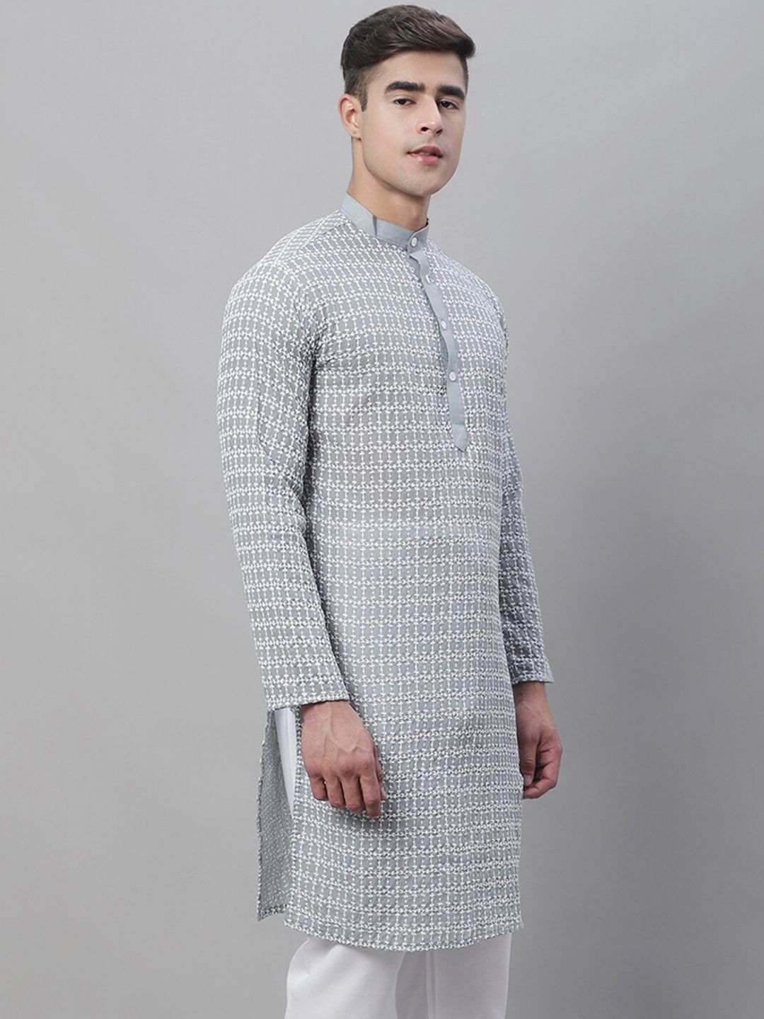 SOJANYA Thread Work Mandarin Collar Pure Cotton Kurta