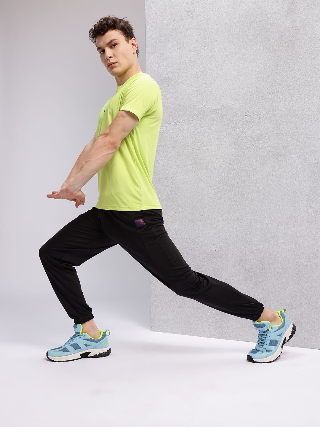 HRX by Hrithik Roshan Men Rapid-Dry Training Joggers