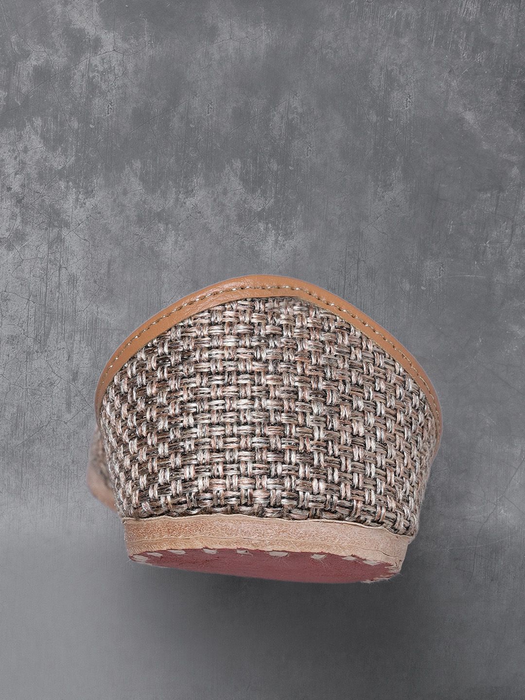 Anouk Women Brown Basketweave Mojaris
