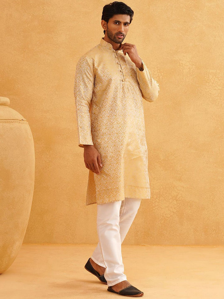 SOJANYA Floral Woven Design Mandarin Collar Straight Kurta With Churidar