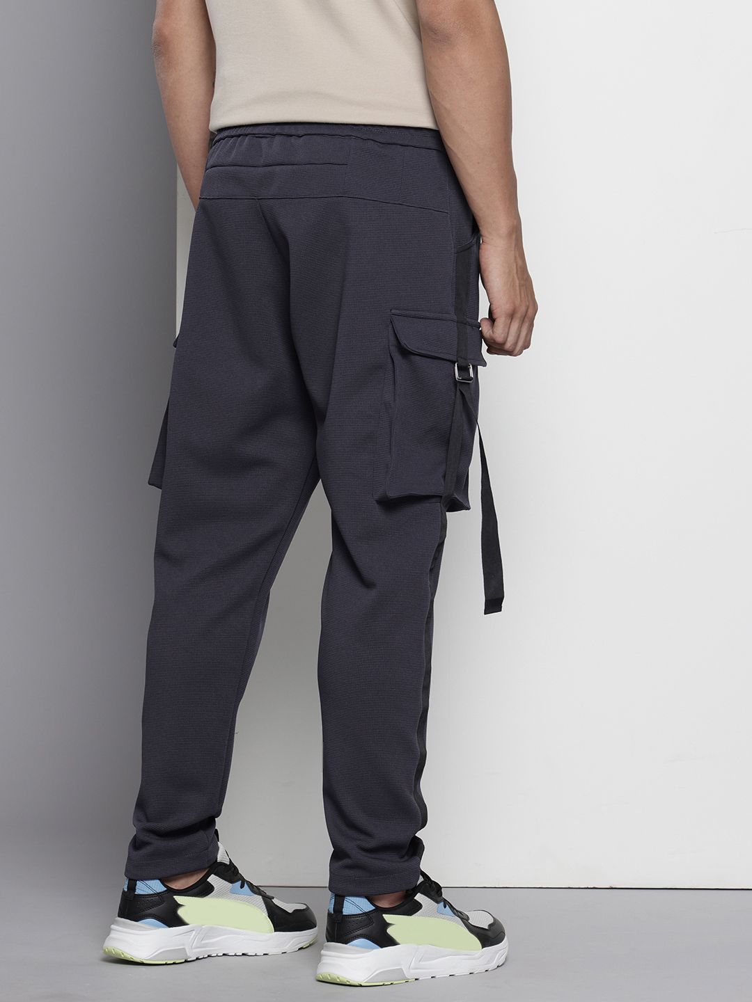 The Indian Garage Co Men Textured Relaxed Tapered Fit Joggers