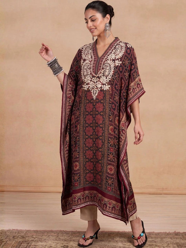 House of Chikankari Women Thread Work Crepe Kaftan Kurta