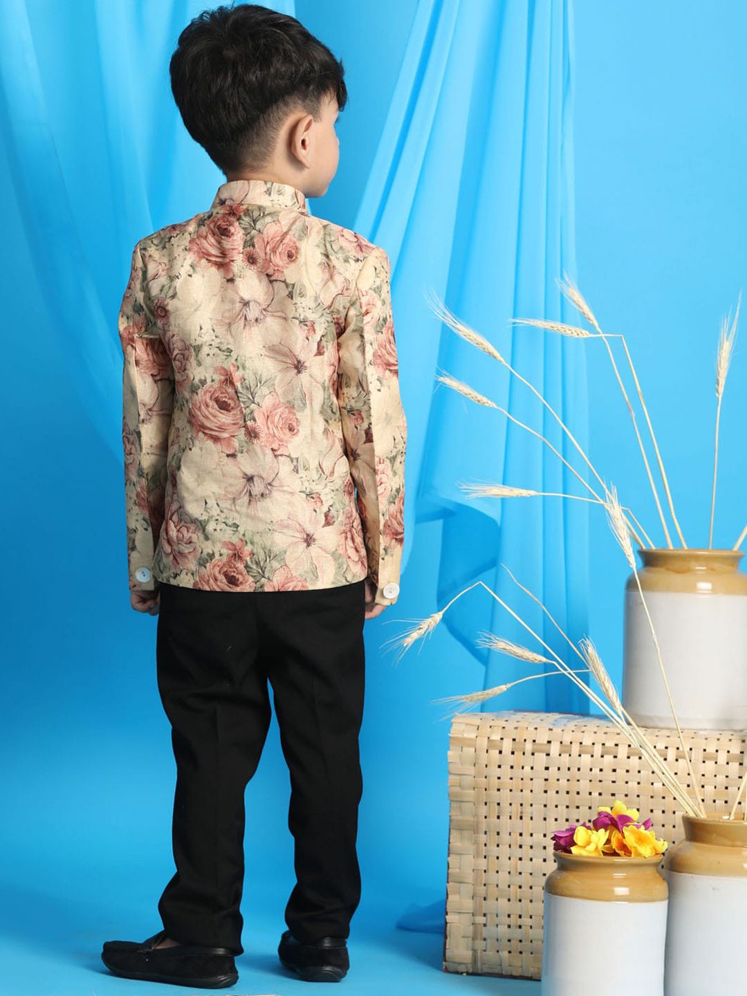 VASTRAMAY Boys Printed Slim-Fit Bandhgala Blazer