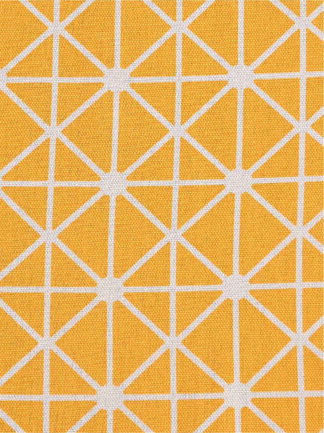 URBAN SPACE Yellow & White Geometric Printed Pure Cotton 6-Seater Table Cover