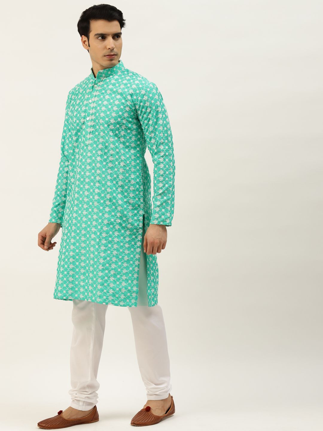 SOJANYA Kurta Sulam Chikankari Biru Lelaki dengan Jaket Churidar & Nehru