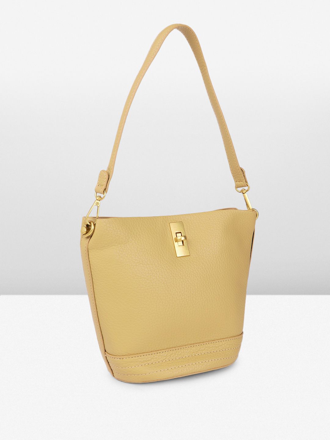 DressBerry Structured Shoulder Bag with Pouch