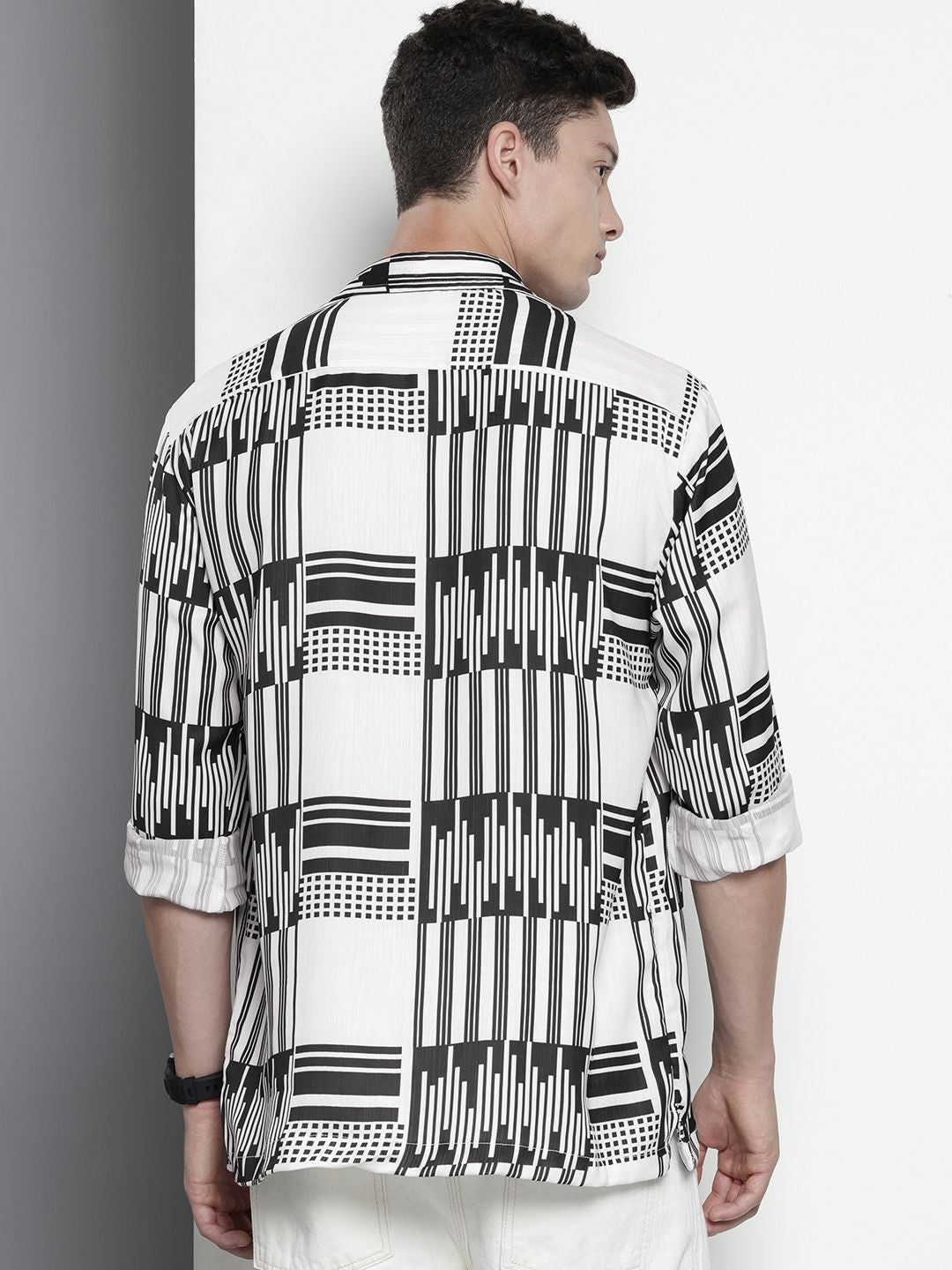 The Indian Garage Co Geometric Printed Drop-Shoulder Sleeves Relaxed Fit Casual Shirt