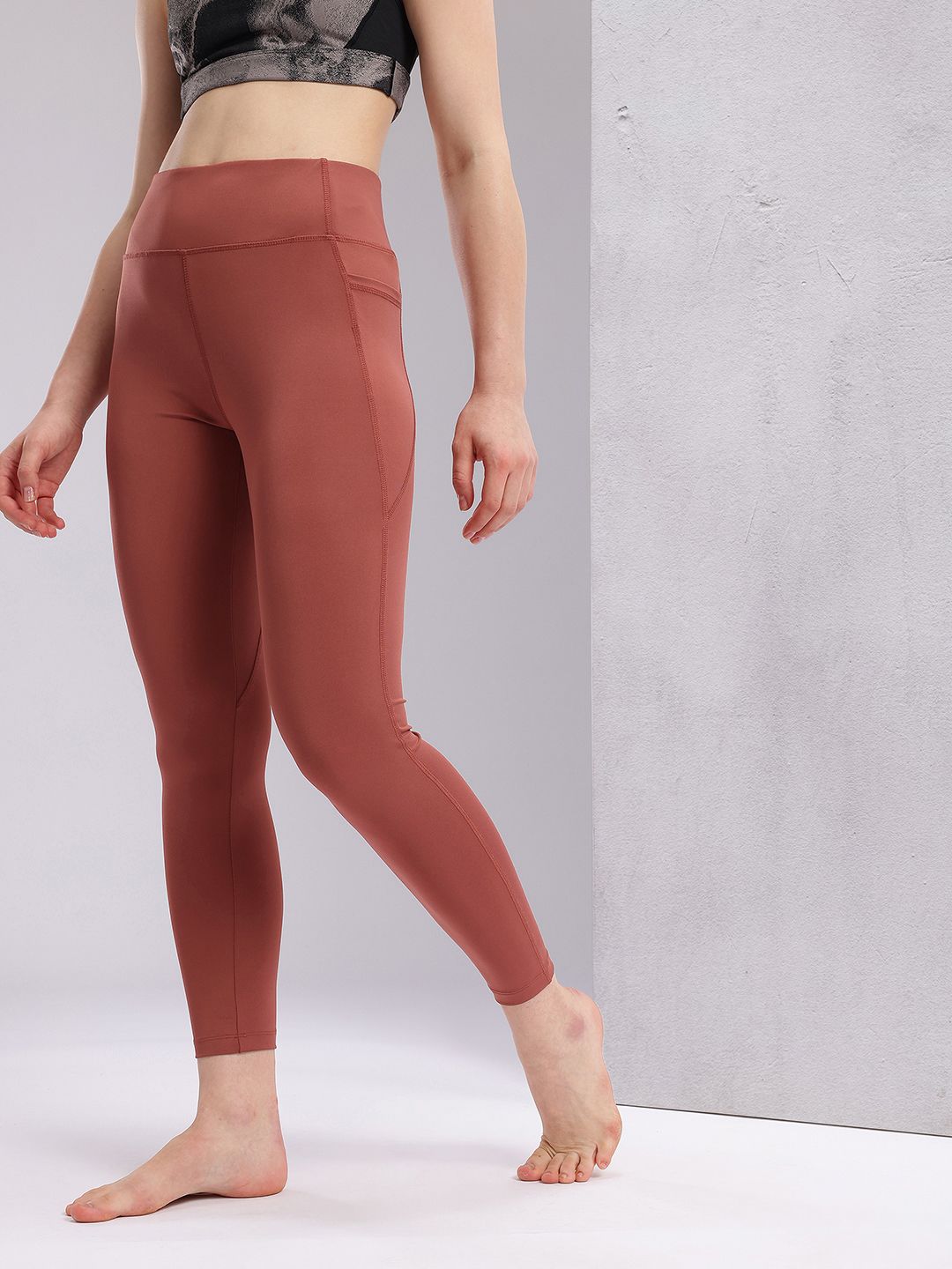 HRX by Hrithik Roshan Women Yoga Tights