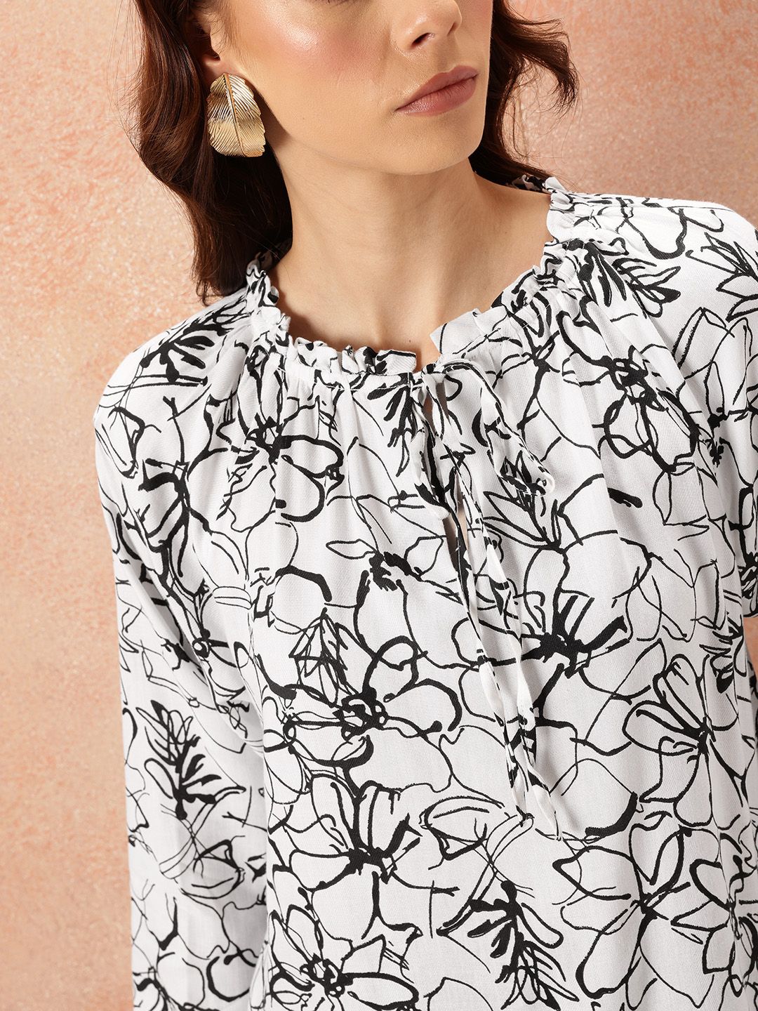 all about you Floral Print Tie-Up Neck Puff Sleeve Top