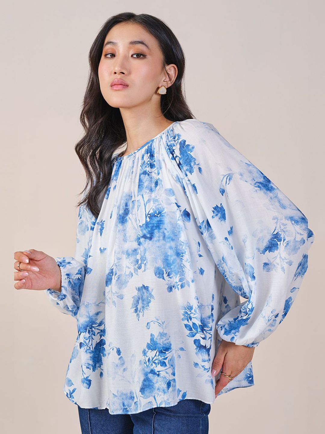 AND Round Neck Floral Printed Top