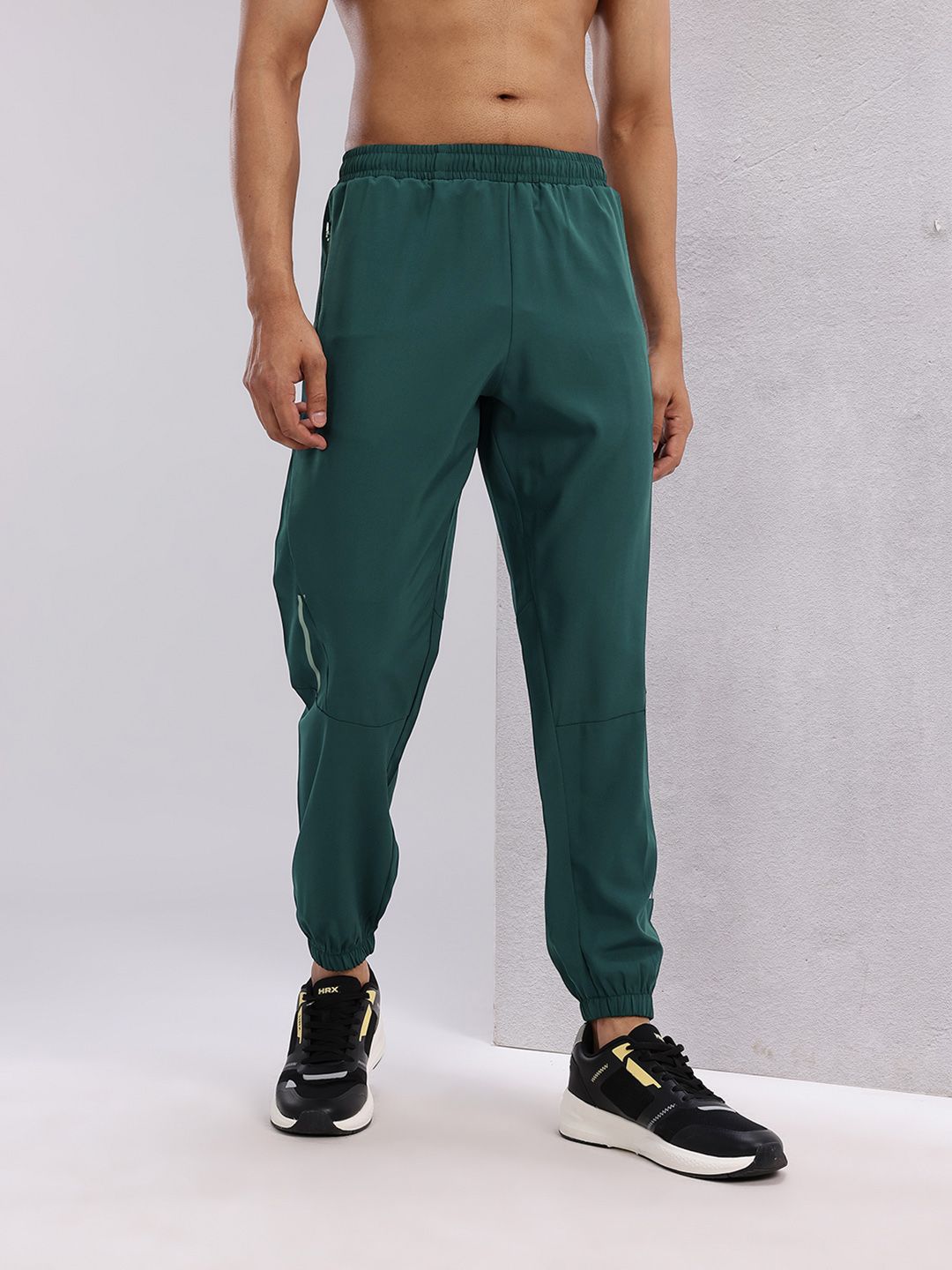 HRX by Hrithik Roshan Men Brand Logo Print Mid-Rise Training Joggers