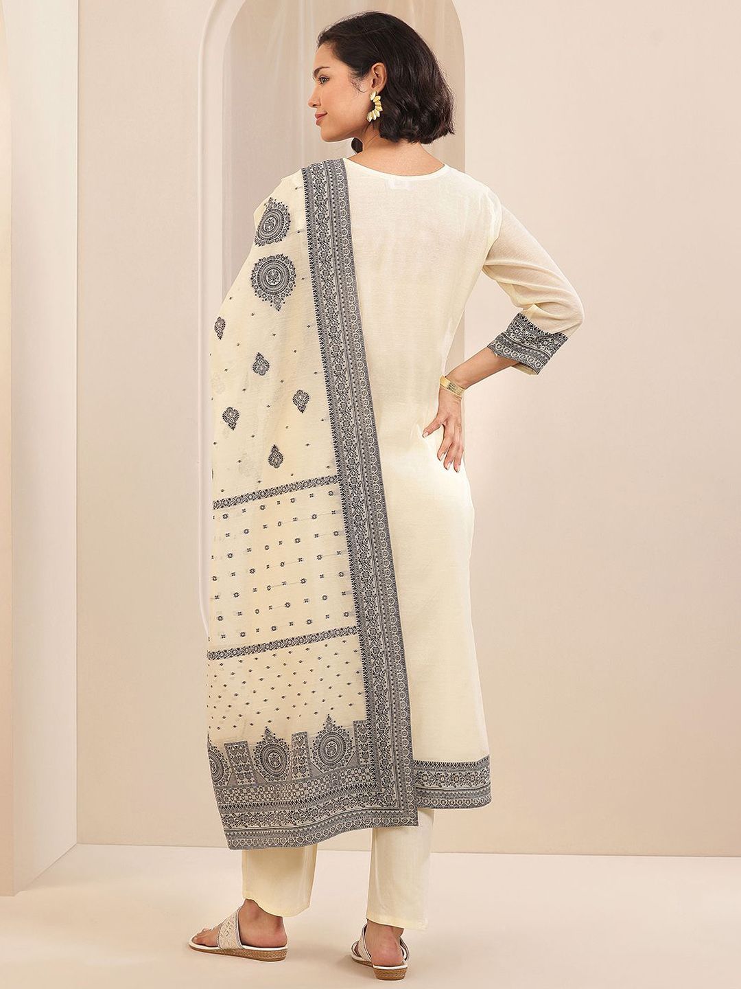 Libas Women Regular Chanderi Silk Kurta with Trousers & With Dupatta