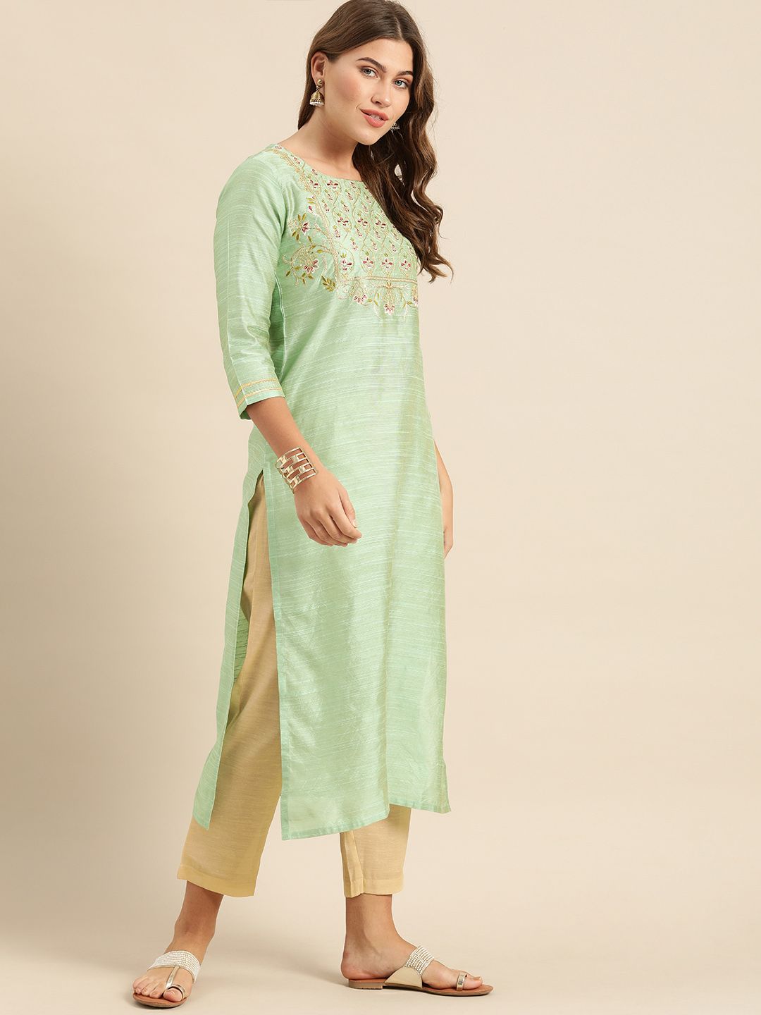 Varanga Women Sea Green Floral Embroidered Kurta