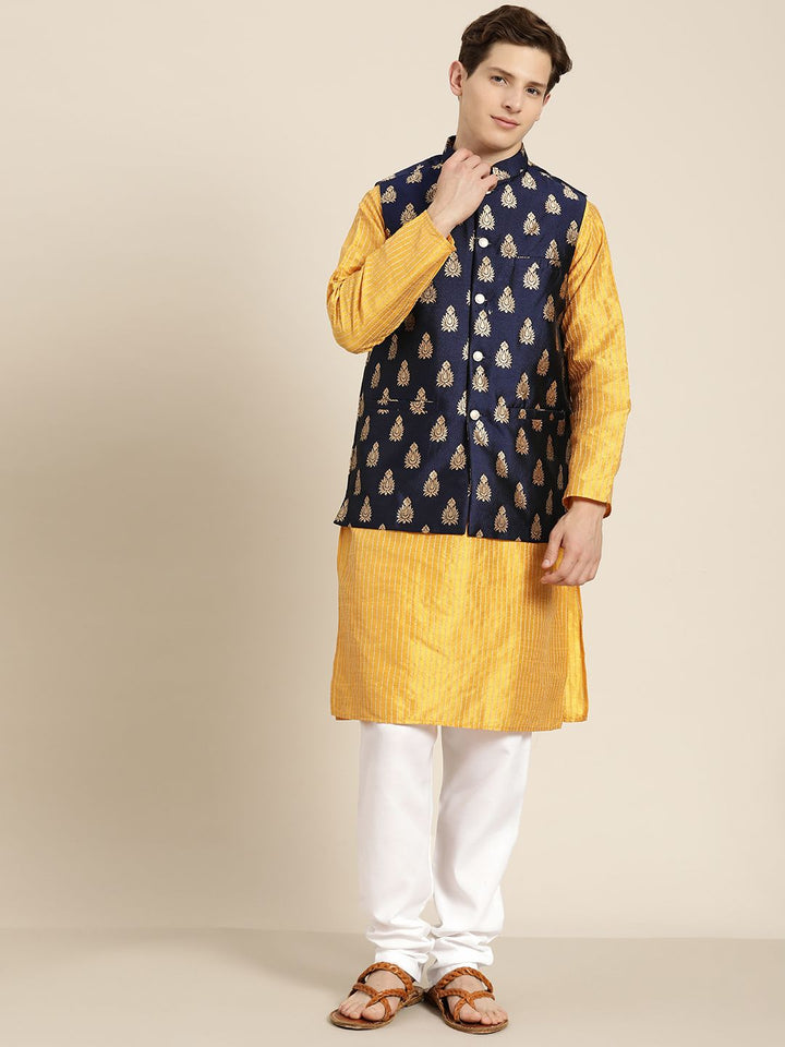 SOJANYA Men Mustard Yellow & Beige Striped Thread Work Straight Kurta Churidar NehruJacket