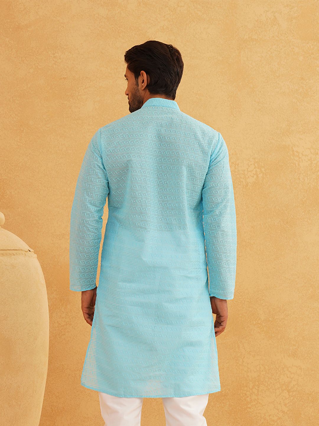 SOJANYA Ethnic Embroidered Thread Work Pure Cotton Straight Kurta