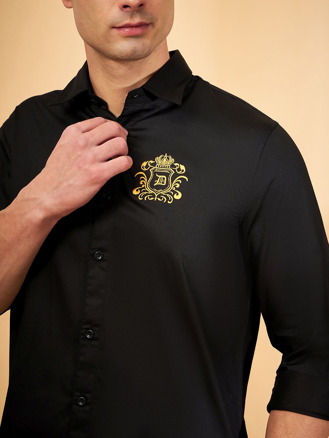 DENNISON Regular Fit Spread Collar Full Sleeves Cotton Smart Shirt