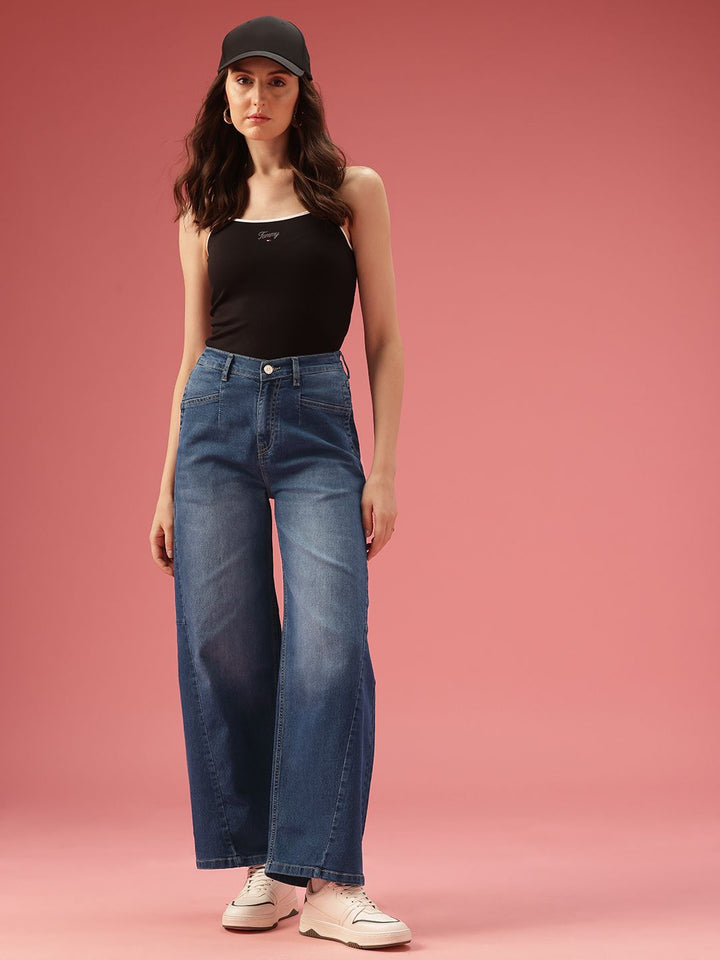 DressBerry Women Barrel Fit Light Fade Stretchable Jeans