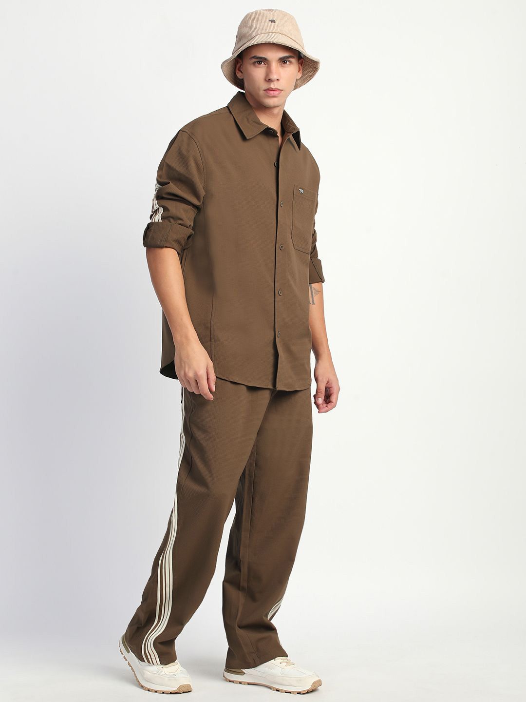THE BEAR HOUSE Men Straight Fit Trousers