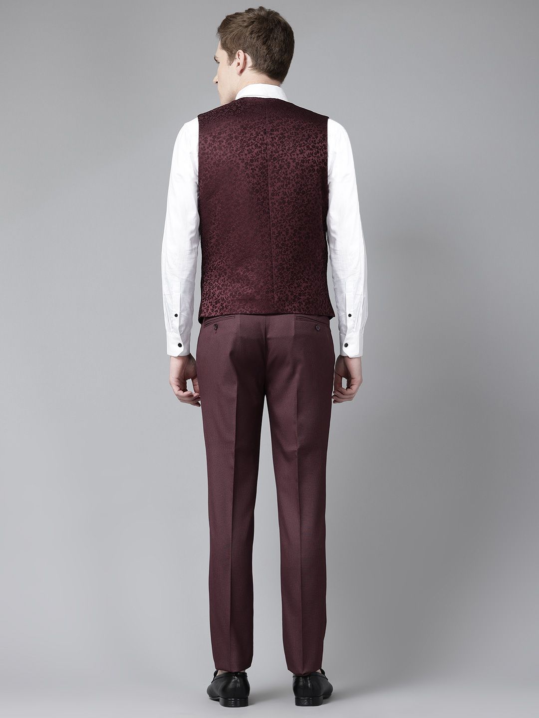 Park Avenue Textured Party Blazer & Trousers with Waistcoat