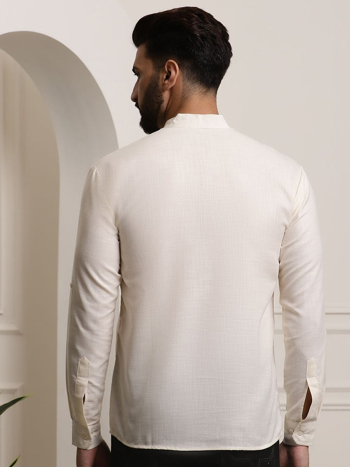 Anug by SOJANYA Men Cream-Coloured Band Collar Kurta