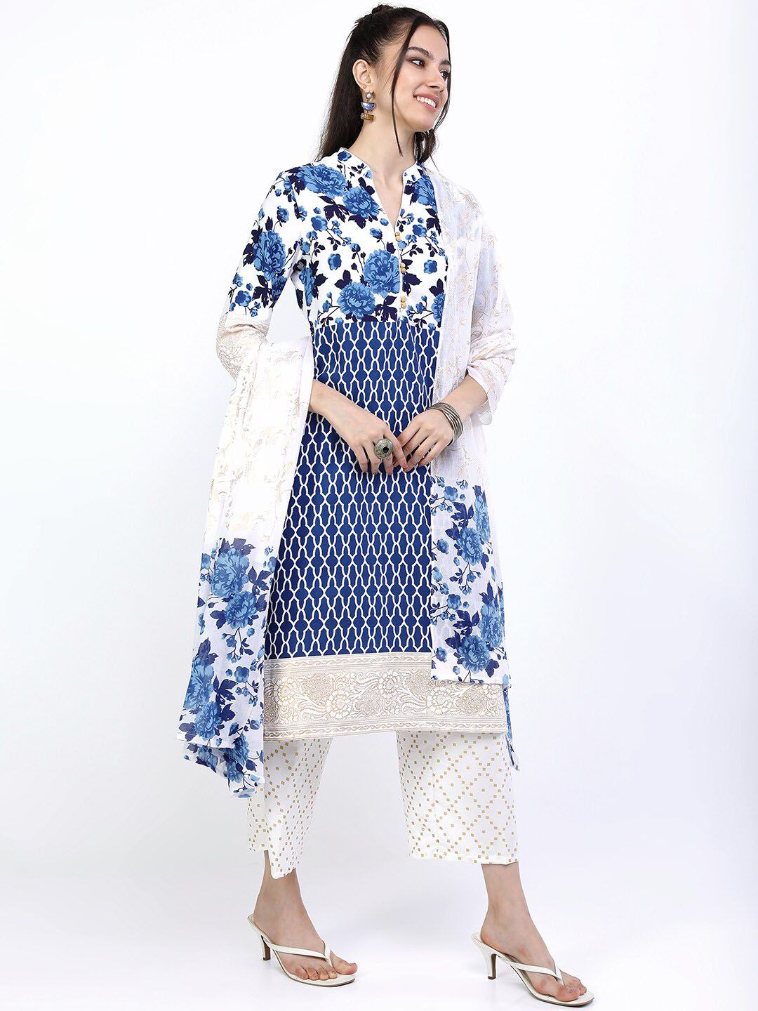 Vishudh Women Blue Floral Printed Kurta with Trousers & With Dupatta
