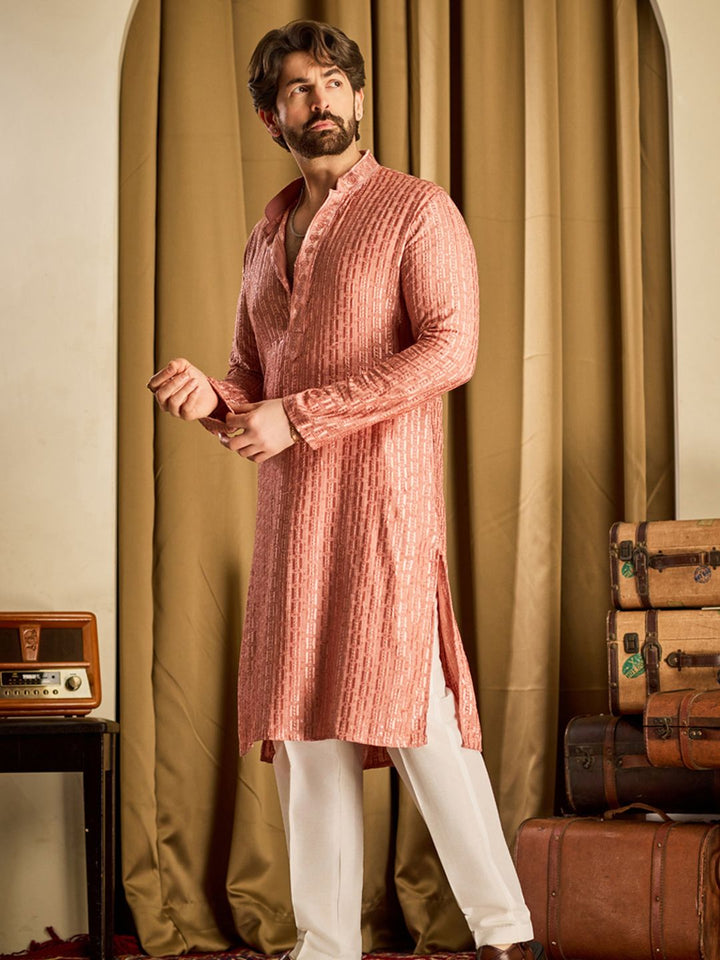SOJANYA Men Embroidered Thread Work Kurta