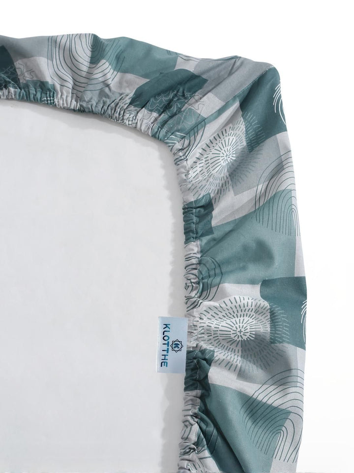 KLOTTHE Green Geometric Cotton Single Bedsheets
