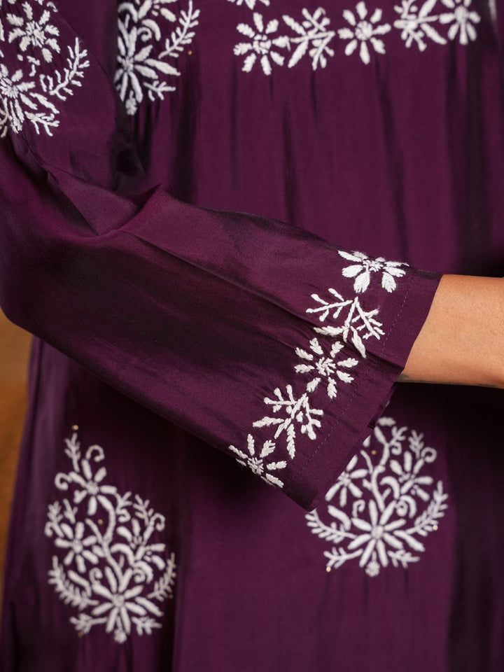 House of Chikankari Women Dark Purple Chanderi Chikankari Embroidered Kurta